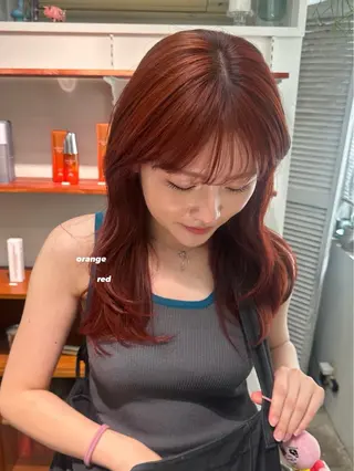 セミロング カラー 暖色カラー/レイヤー 🌙 オノユリカのヘアスタイル