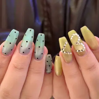 ネイル Bianca栄店 小林のネイルデザイン