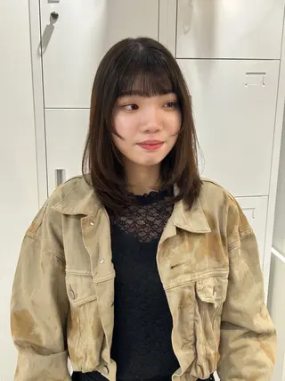 ミディアム 平山 千紗のヘアスタイル