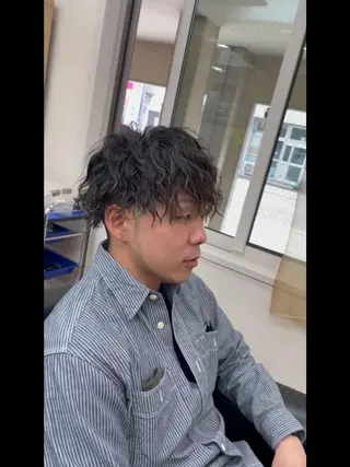 ミディアム パーマ メンズ メンズパーマ 赤司 泰樹のヘアスタイル