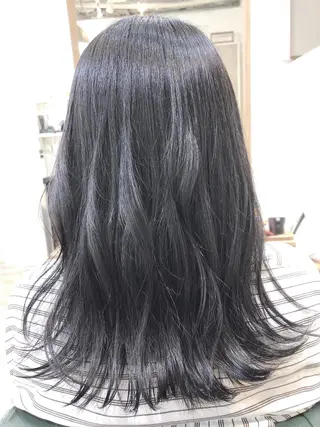 セミロング カラー 菊池 貢平のヘアスタイル