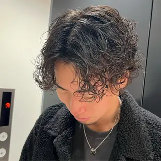 パーマ メンズ youres hair 髪質改善トリートメント&ヘッドスパ  新宿三丁目店【ユアーズヘア】所属・🦋透明感カラー 👑NODOKA🦋のヘアスタイル