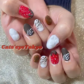 ネイル マツエク・マツパ Cat's eye TOKYO 新宿店のネイルデザイン