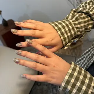 ネイル 白垣 月の眉毛・アイブロウイメージ