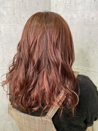 パーマ 🍀透明感抜群🍀/ ハイトーンカラーのヘアスタイル