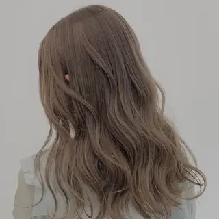 ミディアム カラー ヘアアレンジ little  kasukabe所属・૭ 艶髪透明感૭ヘア カラーＡＭＩ🫧のヘアスタイル