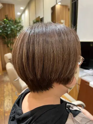 ショート 村中 逸紀のヘアスタイル