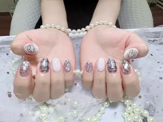 ネイル MUSES  NAIL  SALON所属・MUSES ネイルのネイルデザイン