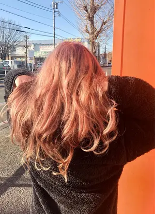 ロング カラー レイヤー/韓国 ハイトーン興津史弥のヘアスタイル