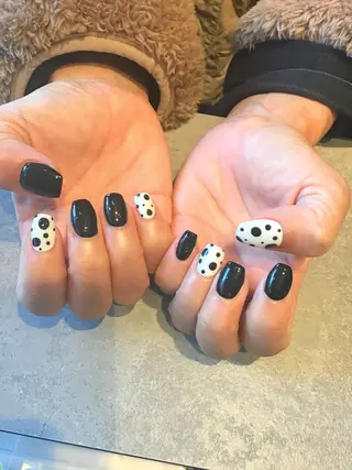 ネイル Nest 岩崎のネイルデザイン