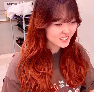 ロング カラー 透明感・ハイトーン・ 艶カラー/若林のヘアスタイル