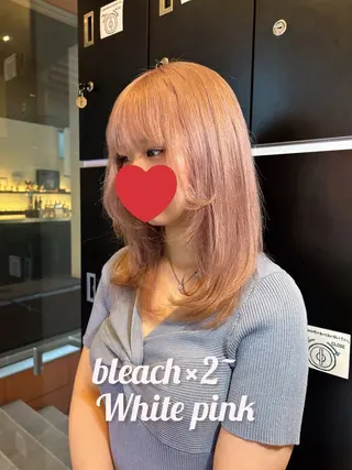 ミディアム カラー 有働由良／ハイトーン ／韓国メンズヘアのヘアスタイル