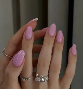 ネイル 高木 維麗絲のネイルデザイン