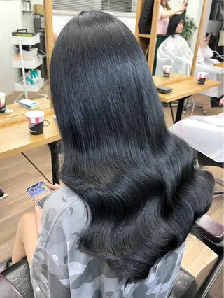ロング カラー 小澤 わかなのヘアスタイル