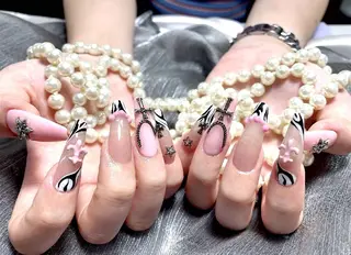 ネイル ENsalon AKIRAのネイルデザイン