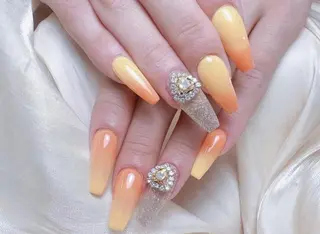 ネイル 🎀彩羽チップ 長さだし専門🎀のネイルデザイン