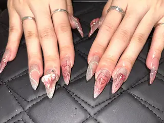 ネイル MARUCHU SAE👽のネイルデザイン