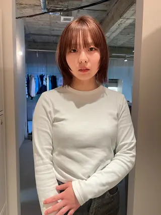 カラー 伊藤 美咲のヘアスタイル