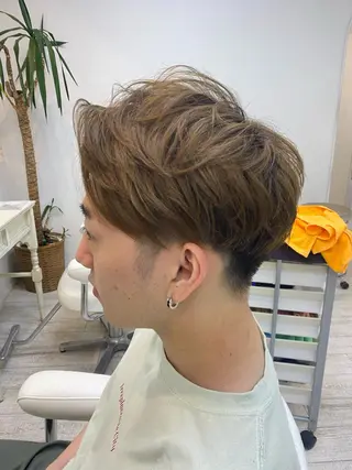 メンズ ⭐️透明感カラー/ パーマ⭐️宮野翔のヘアスタイル