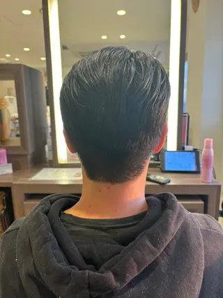 メンズ 🎀調布仙川透明感オ リーブカラー干莉🎀のヘアスタイル