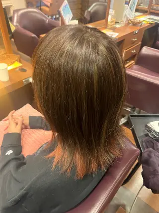 ミディアム カラー よしだ しおりのヘアスタイル
