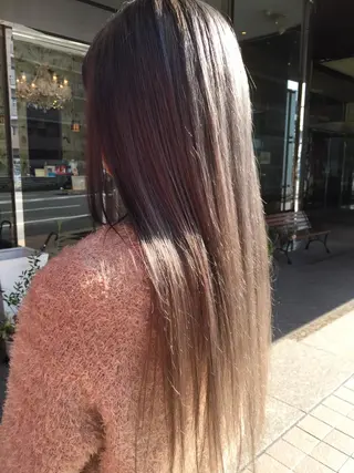 ロング カラー 田畑 福恵のヘアスタイル