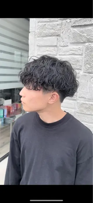 パーマ メンズ アタ ムのヘアスタイル