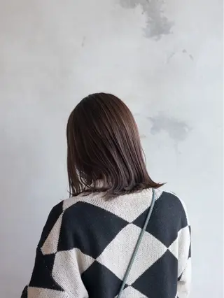 ミディアム カラー モトムラ アミのヘアスタイル