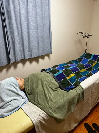 肩こり専門プラチナ 整体富山店女性専用のエステ・リラクイメージ