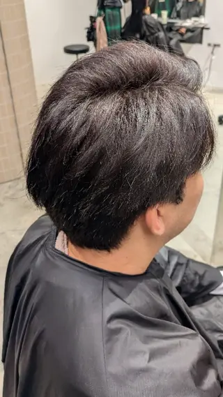 カラー 金川 萌萌のヘアスタイル