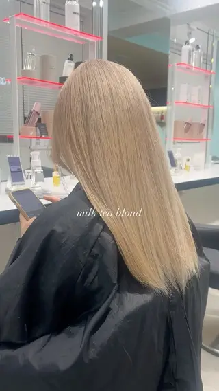 ロング 透明感ベージュ 🎀Sayaka🎀のヘアスタイル