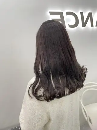 カラー 秋冬トレンドカラー 🩶韓国透明感🩶のヘアスタイル