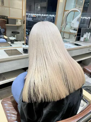 ロング カラー ブリーチカラー🌈 石垣翔太のヘアスタイル