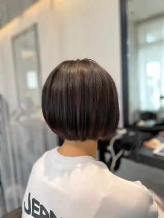 ショート 川村 綾のヘアスタイル