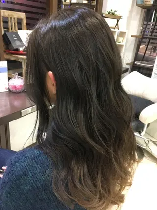 ロング カラー 寺内 紳悟のヘアスタイル