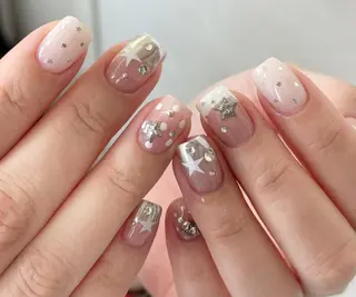 ネイル エ リのネイルデザイン