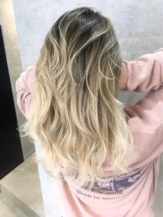 ミディアム Bear(ベア)所属・KYOKO 【Bear】のヘアスタイル