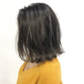 ショート カラー タカハシ ユウキのヘアスタイル