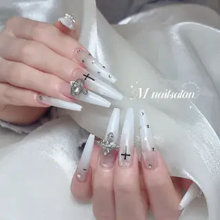 ネイル M🌷nail 長さだし専門店のネイルデザイン