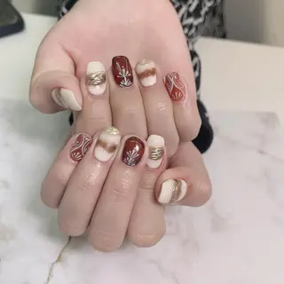 ネイル 🦋ネイルサロン ブラン🌈ゆりのネイルデザイン