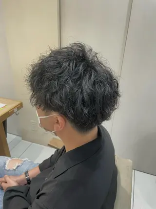 ミディアム パーマ メンズ 本厚木|縮毛矯正/ 酸性スト専門サロンのヘアスタイル