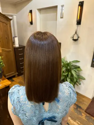カラー 川口開世 layer cutのヘアスタイル