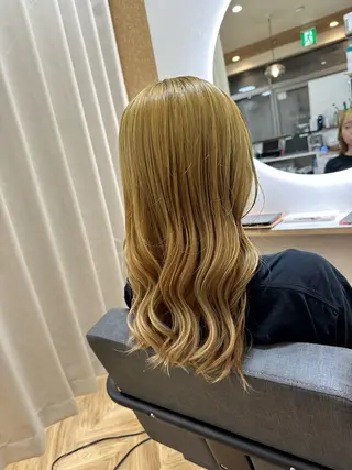 ロング TELA HAIR 大網店所属・TELAHAIRマネ ージャー島袋昂也のヘアスタイル