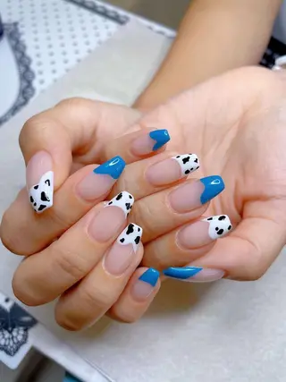 ネイル 💅ネイルハウス🏡 🎀TOMO🎀のネイルデザイン