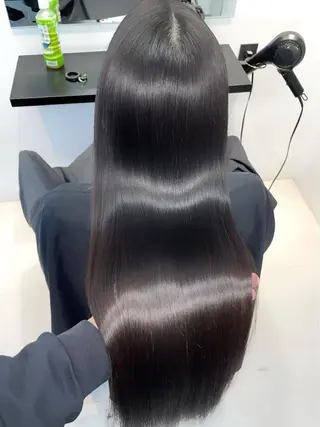 ロング 艶髪カラー✨ misaki .のヘアスタイル