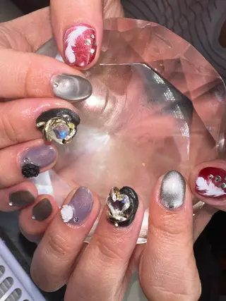 ショート YOKOSUKA⚓️ KIRaRa💅のネイルデザイン