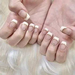 ネイル AYANA momo京橋のネイルデザイン