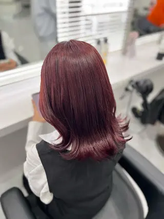 ミディアム カラー 🫧うる艶トレンド 🫧透明感カラーのヘアスタイル