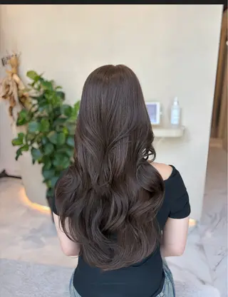 カラー 似合わせレイヤー🪽 グレージュ🪽のあのヘアスタイル