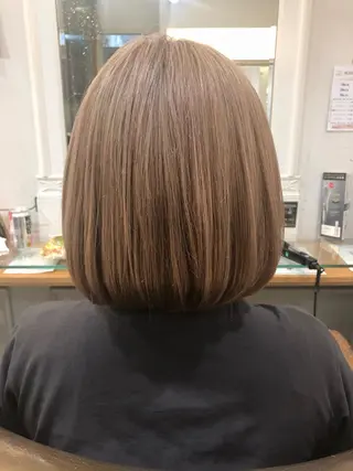 ショート パーマ ボブ ブリーチ/miinaのヘアスタイル